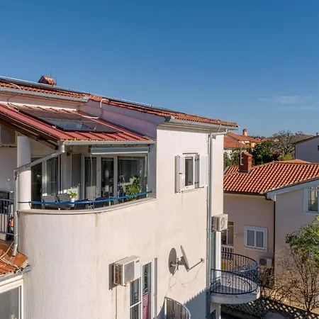Apartment Burle With Balcony